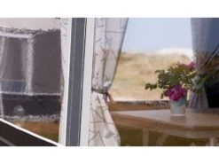 Isabella Ventura Caravanvoortent Pacific D 250 -Sporten Buiten Kamperen 5 4 isabella ventura caravanvoortent pacific d 250 raam isavenpacd250